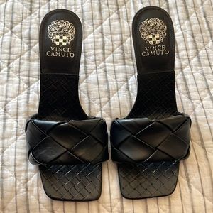 Vince camuto heels size 8